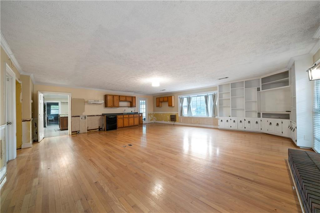 1052 Harlan Lane Road Villa Rica, GA 30180 - Photo 3 of 41