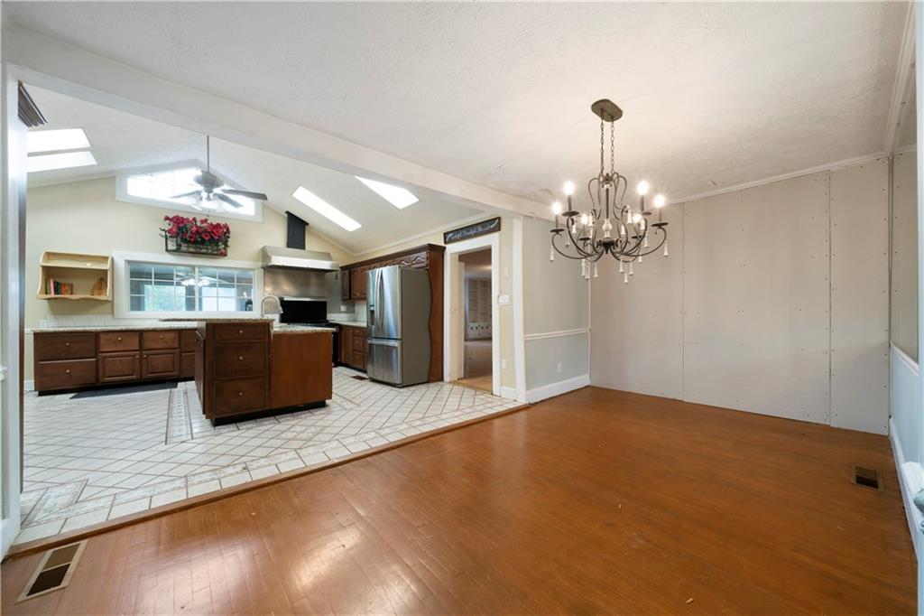 1052 Harlan Lane Road Villa Rica, GA 30180 - Photo 8 of 41