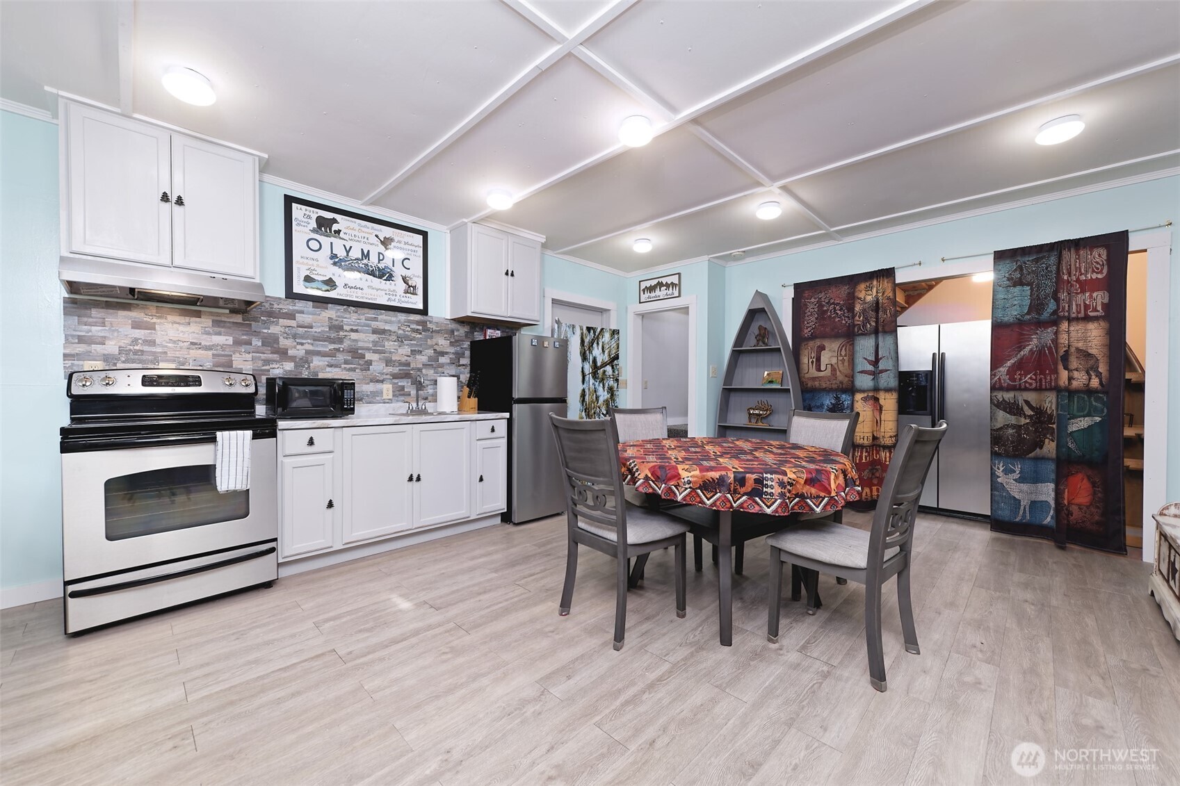 5791 North Lake Cushman Road Hoodsport, WA 98548 - Photo 31 of 40