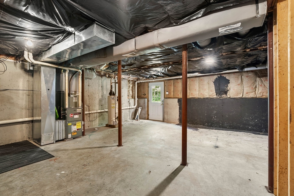 111 Beach Road, Unit 9 Salisbury, MA 01952 - Photo 33 of 42