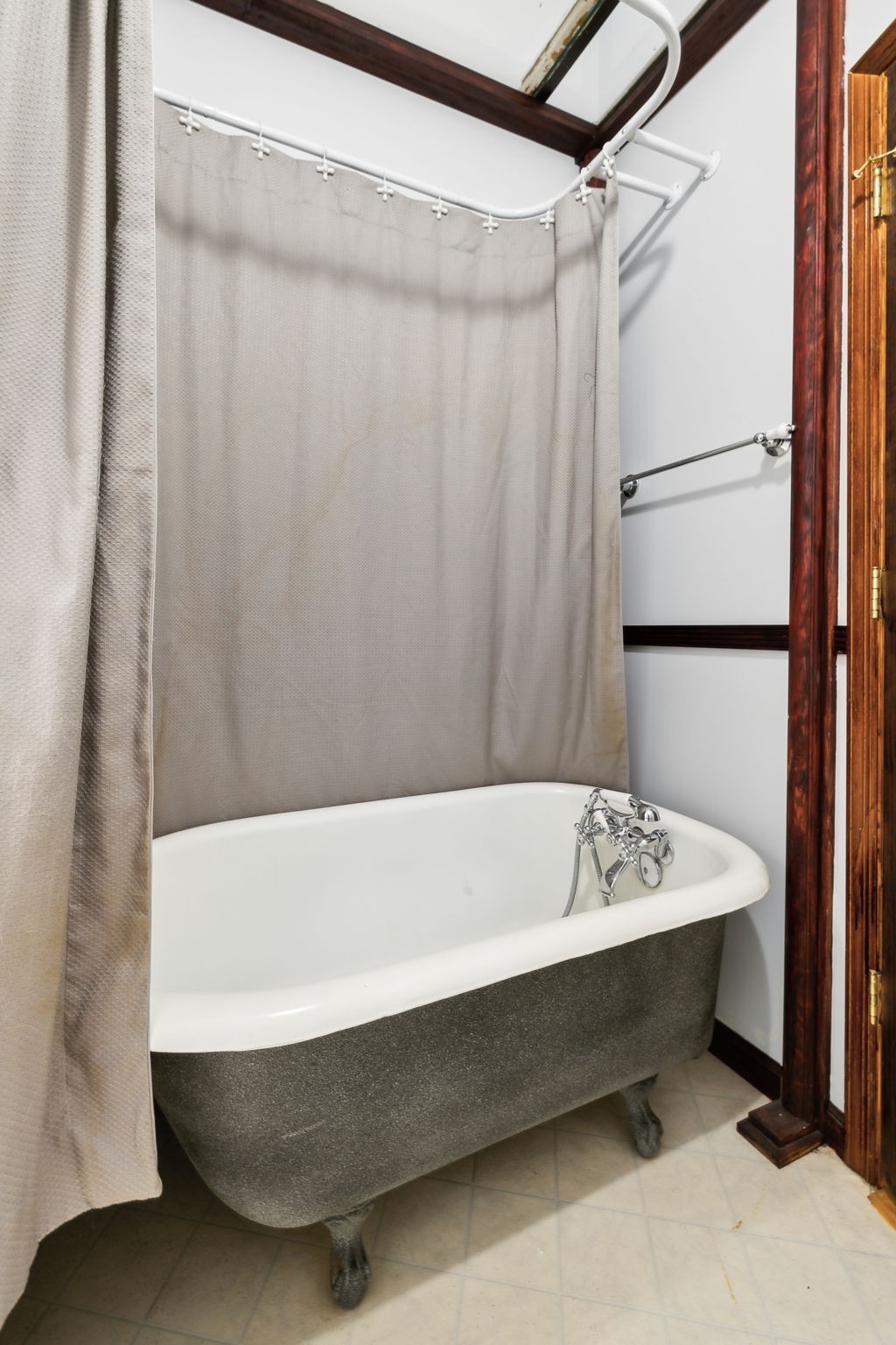 3055 Smith Springs Road Antioch, TN 37013 - Photo 38 of 59 a bathroom with a bathtub and shower