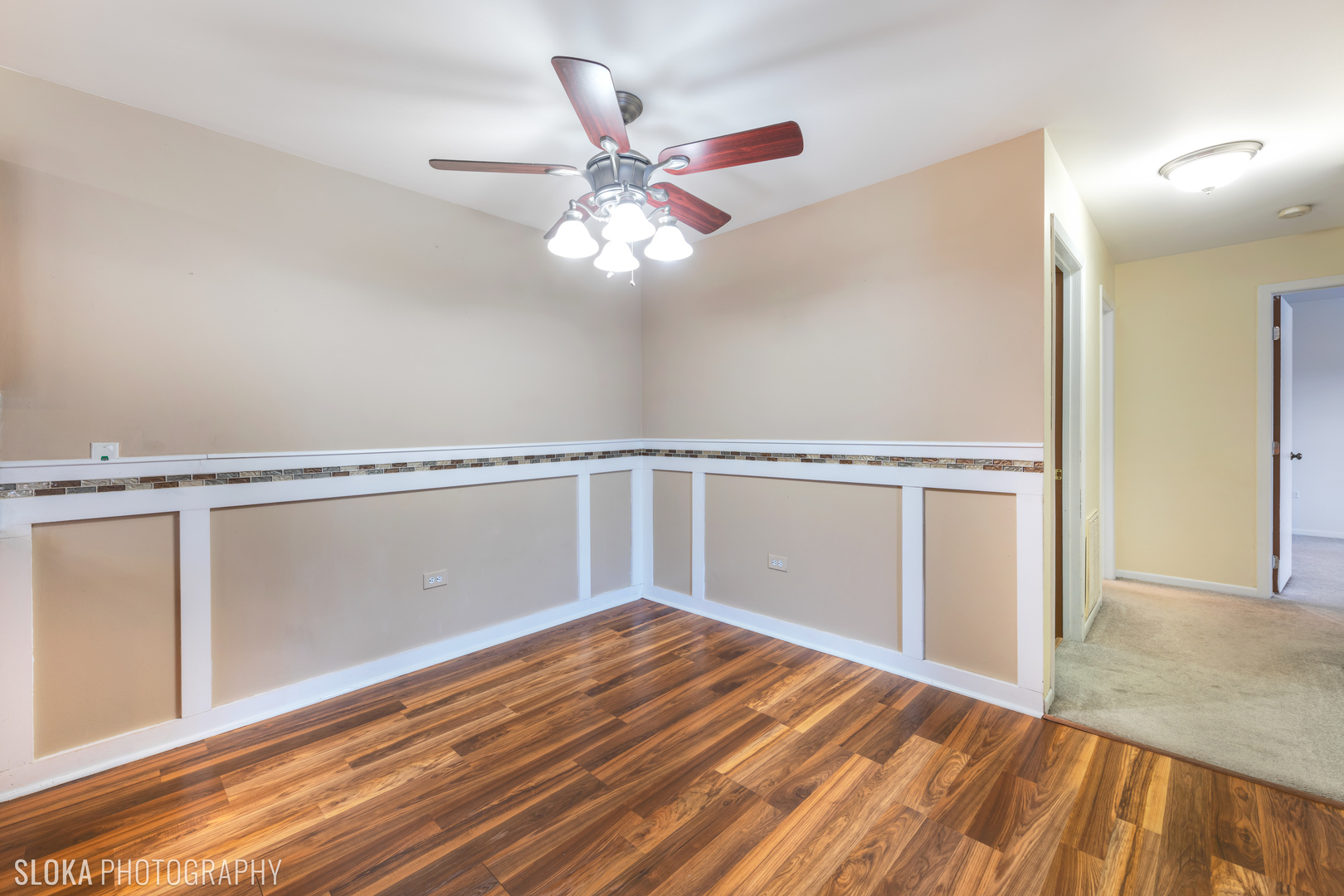 893 Golf Course Road, Unit 8 Crystal Lake, IL 60014 - Photo 4 of 15 Gallery Image 4
