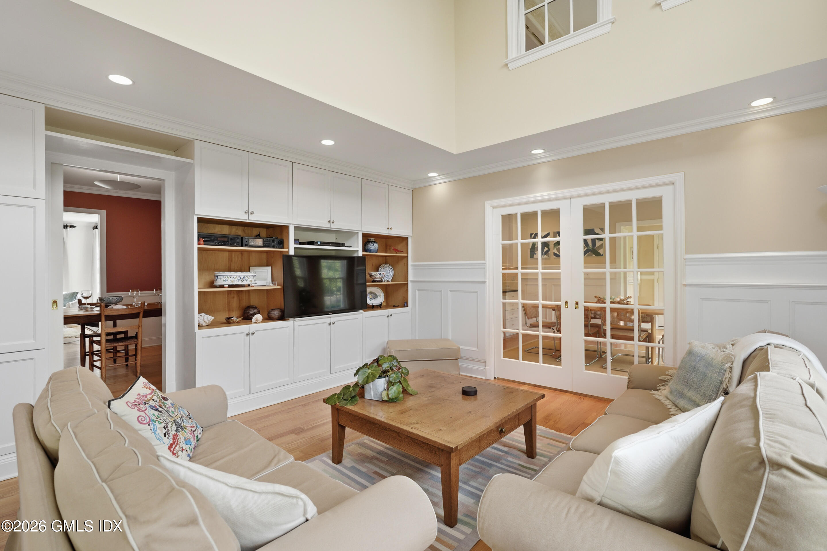 35 Owenoke Way Riverside, CT 06878 - Photo 12 of 33 DSC01159_1