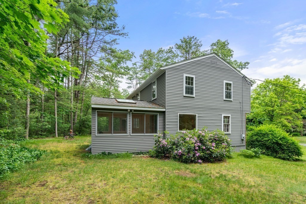 5 Parmenter Road Sudbury, MA 01776 - Photo 25 of 33 a house view with a garden space