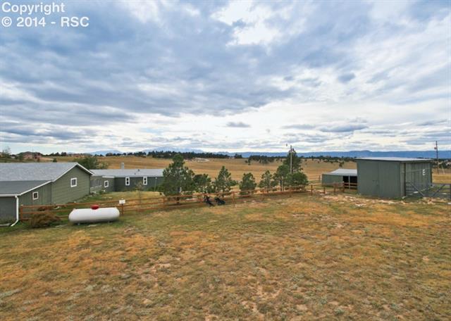 17640 Steppler Road Colorado Springs, CO 80908 - Photo 6 of 23 Gallery Image 6
