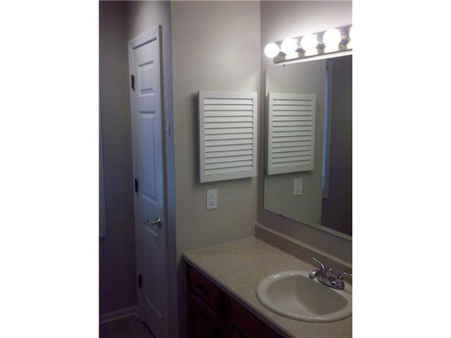 7707 River Road, Unit 10 Indianapolis, IN 46240 - Photo 18 of 18