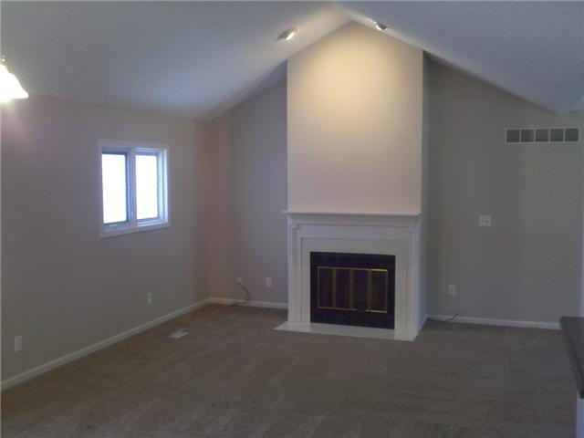 7707 River Road, Unit 10 Indianapolis, IN 46240 - Photo 5 of 18