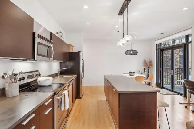 $2,300 | 3116 West Lake Street, Unit 217, Minneapolis, MN 55416