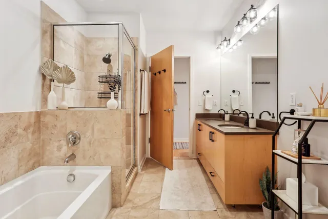 $2,300 | 3116 West Lake Street, Unit 217, Minneapolis, MN 55416