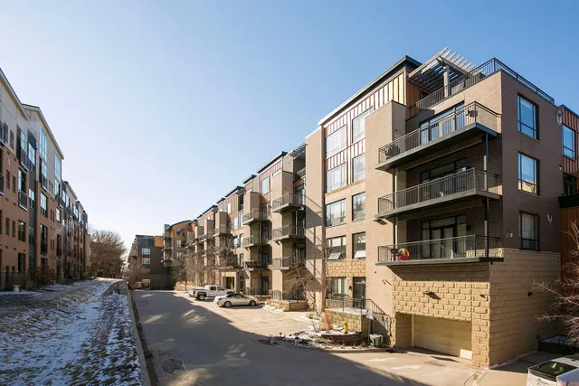 $2,300 | 3116 West Lake Street, Unit 217, Minneapolis, MN 55416