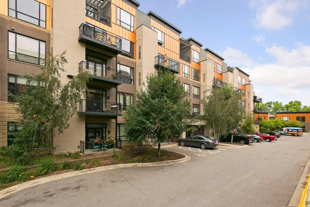 $2,300 | 3116 West Lake Street, Unit 217, Minneapolis, MN 55416