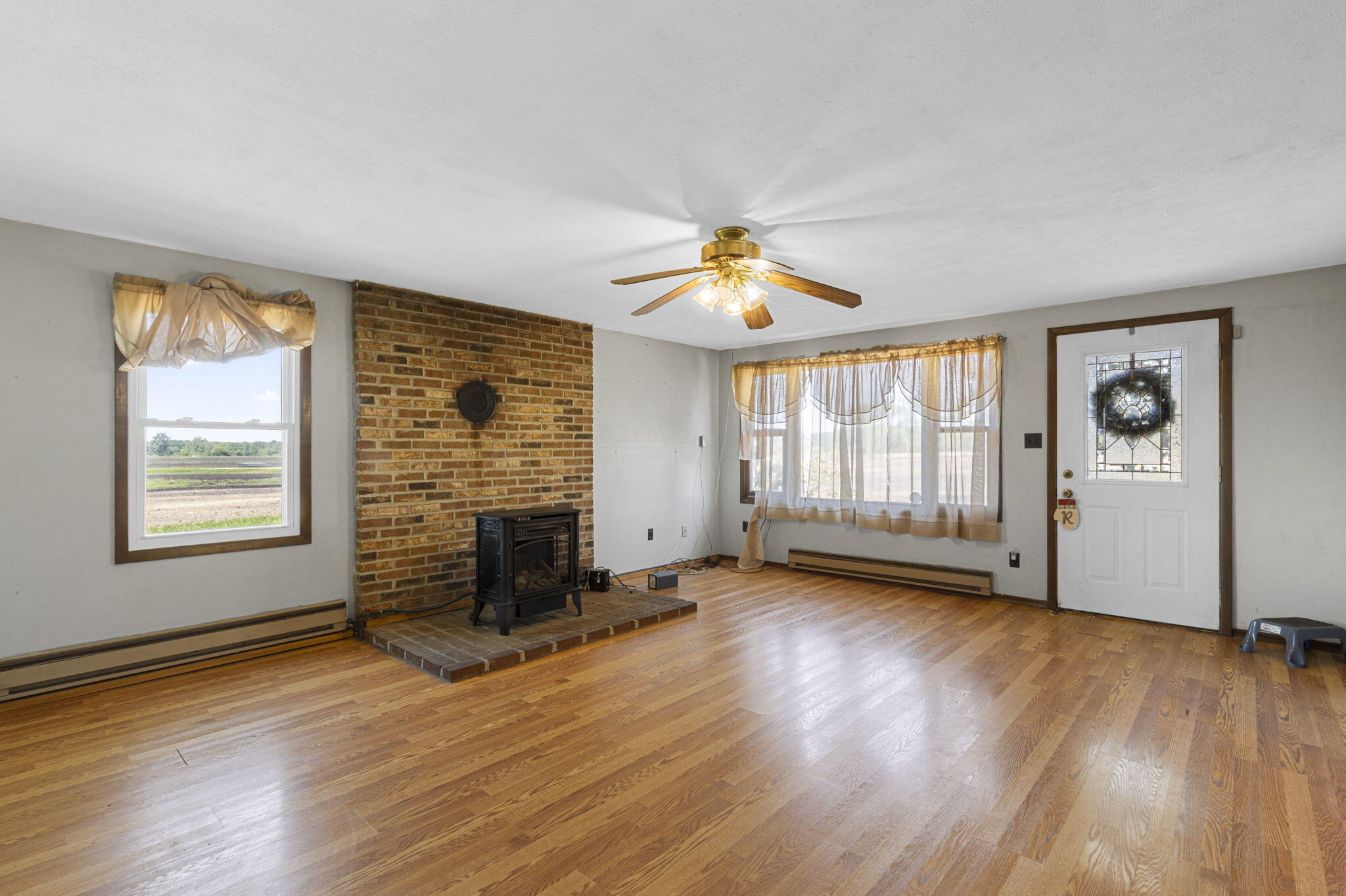 2750 Beebe Road Niles, MI 49120 - Photo 2 of 29 10-web-or-mls-986A4498