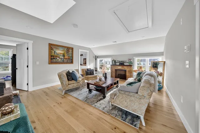 $899,000 | 124 Tiffany Street, Attleboro, MA 02703