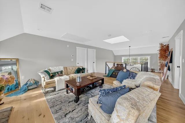 $899,000 | 124 Tiffany Street, Attleboro, MA 02703