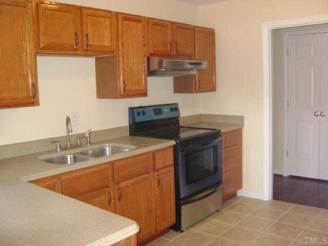 2437 Stevens Road Raleigh, NC 27610 - Photo 6 of 10