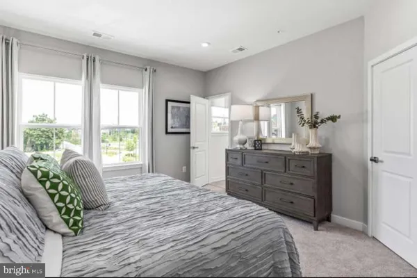 $4,500 | 2926 Waterfront Way, Baltimore, MD 21219