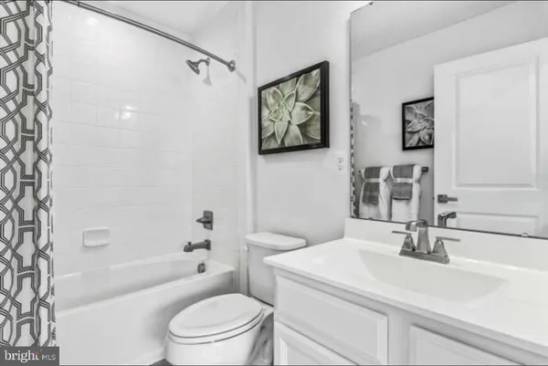 $4,500 | 2926 Waterfront Way, Baltimore, MD 21219