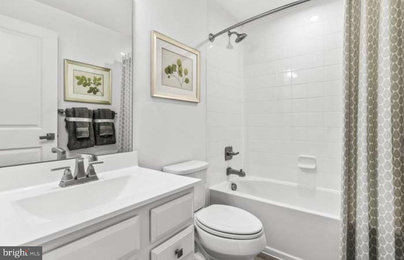 2926 Waterfront Way Baltimore, MD 21219 - Photo 26 of 27