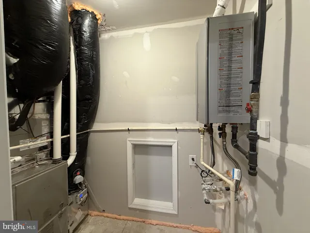 $409,900 | 32094 Sand Bank Lane, Millville, DE 19967