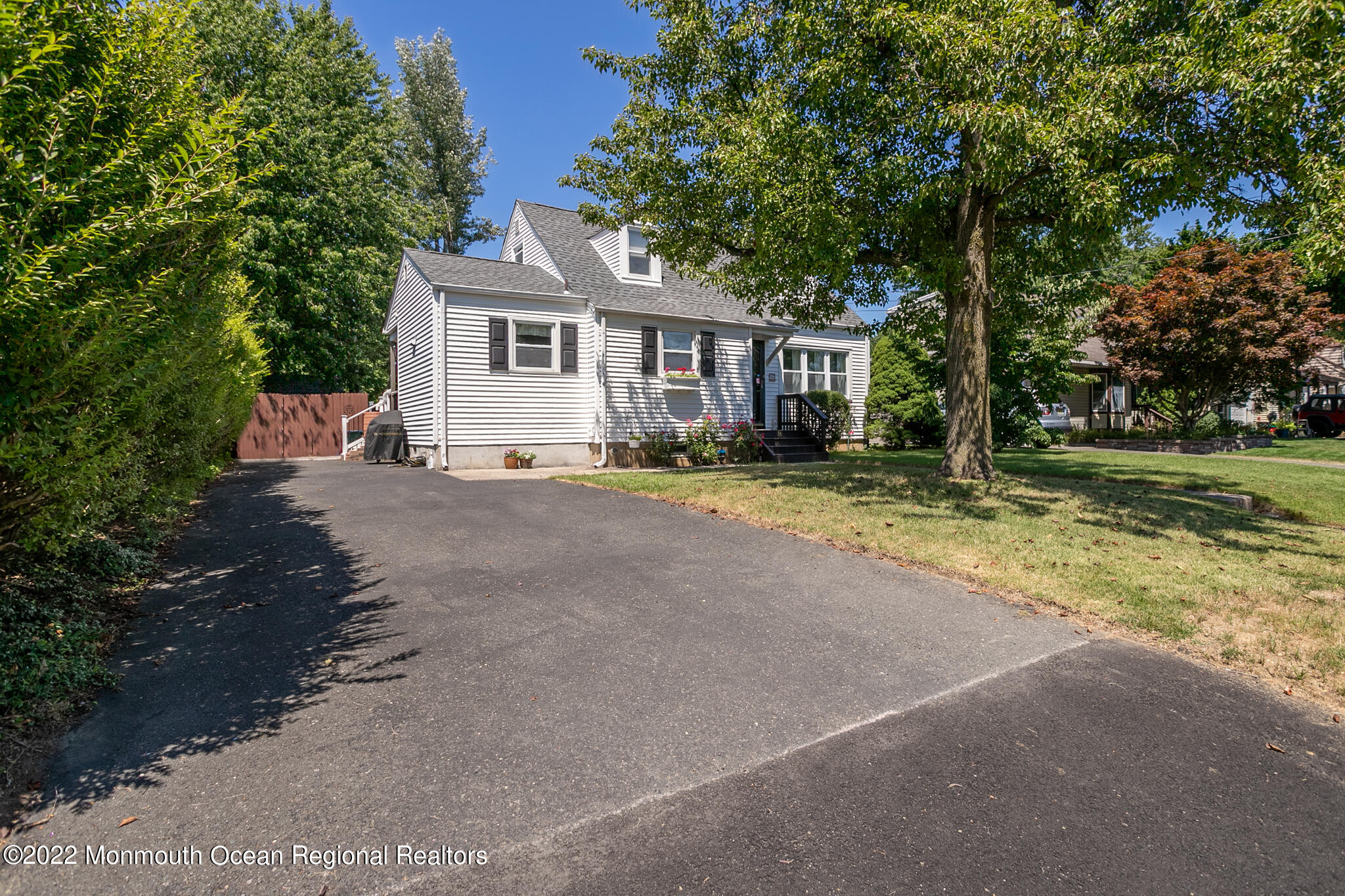 36 Waldron Road Allentown, NJ 08501 - Photo 2 of 33 36 Waldron-2
