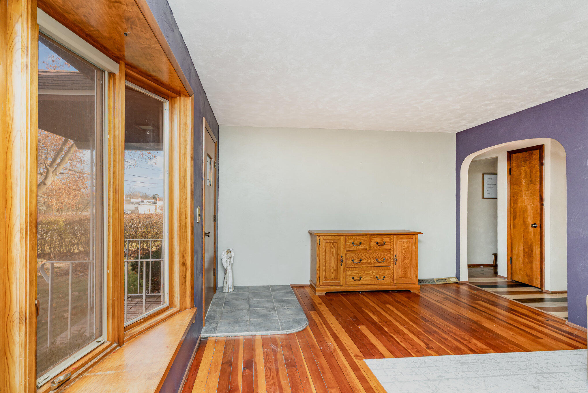 115 John R Street Clare, MI 48617 - Photo 8 of 26 010_p1052882-edit_718