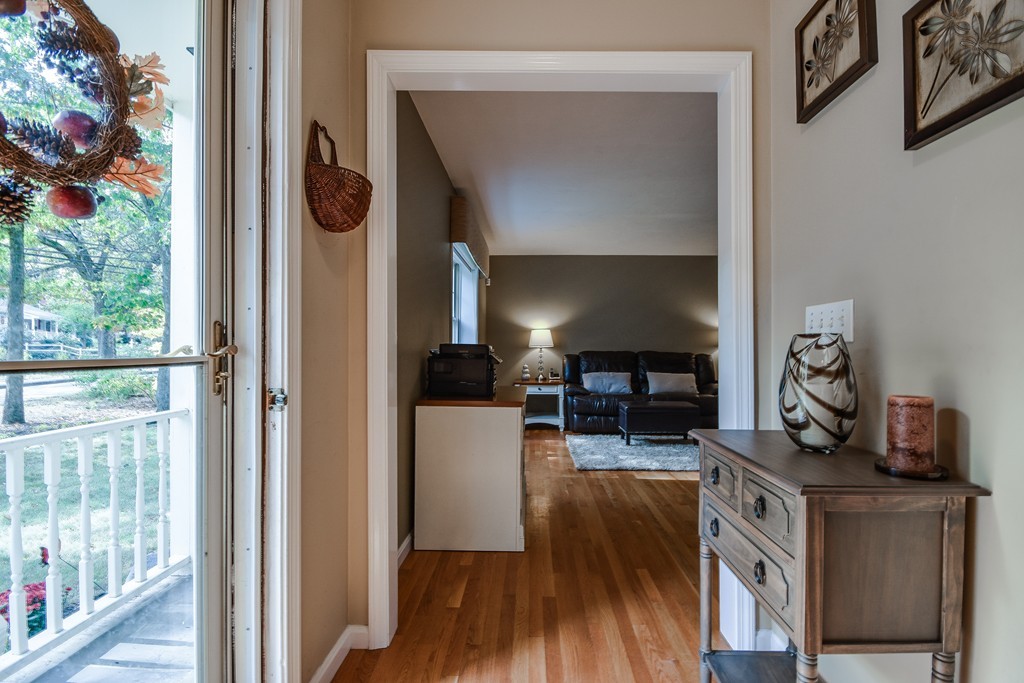 299 Potter Road Framingham, MA 01701 - Photo 5 of 30 Gallery Image 5