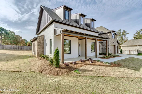 $565,500 | 103 Camden Cove, Madison, MS 39110
