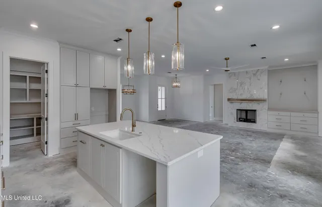 $565,500 | 103 Camden Cove, Madison, MS 39110