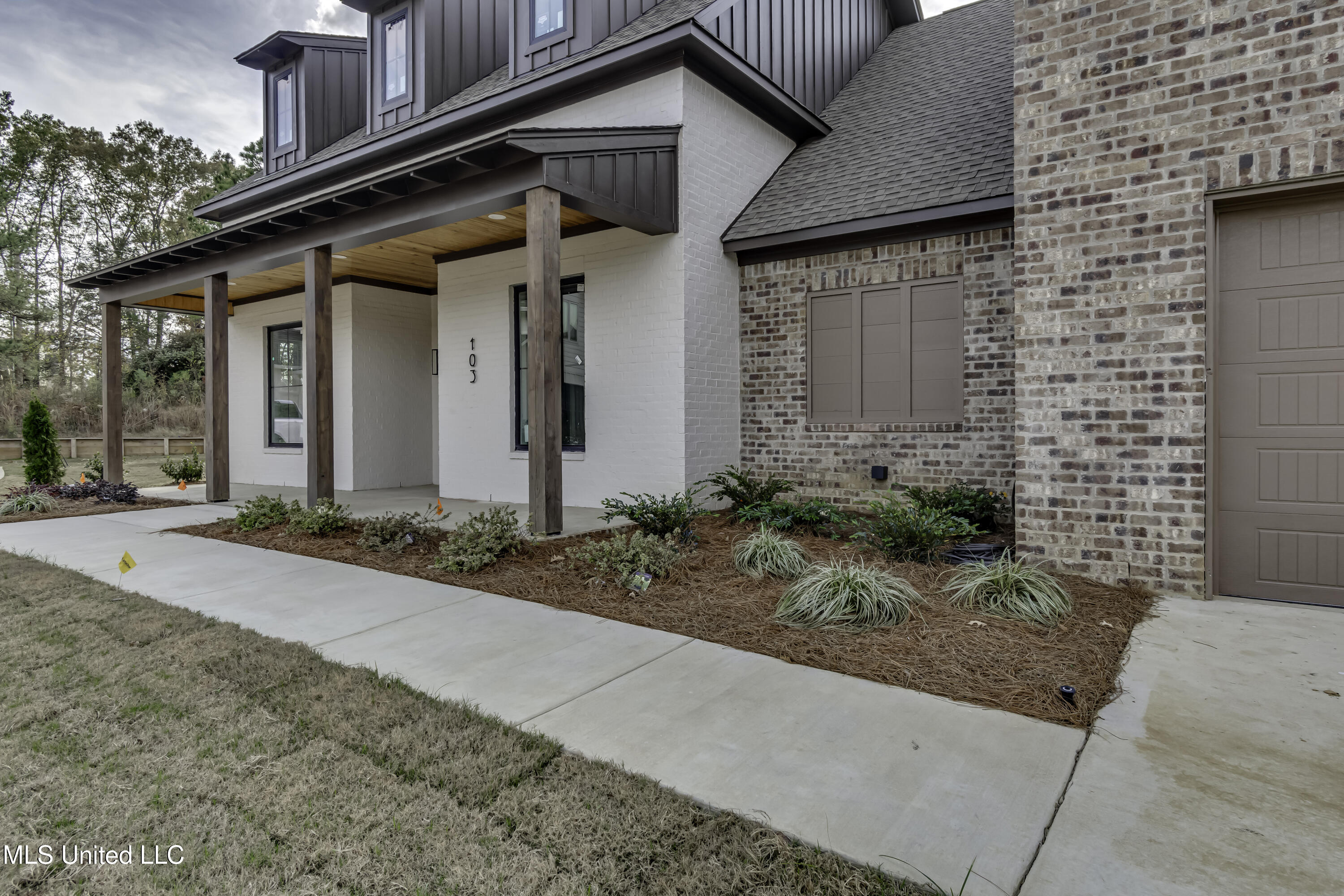 103 Camden Cove Madison, MS 39110 - Photo 5 of 52 103 Camden Cv--8