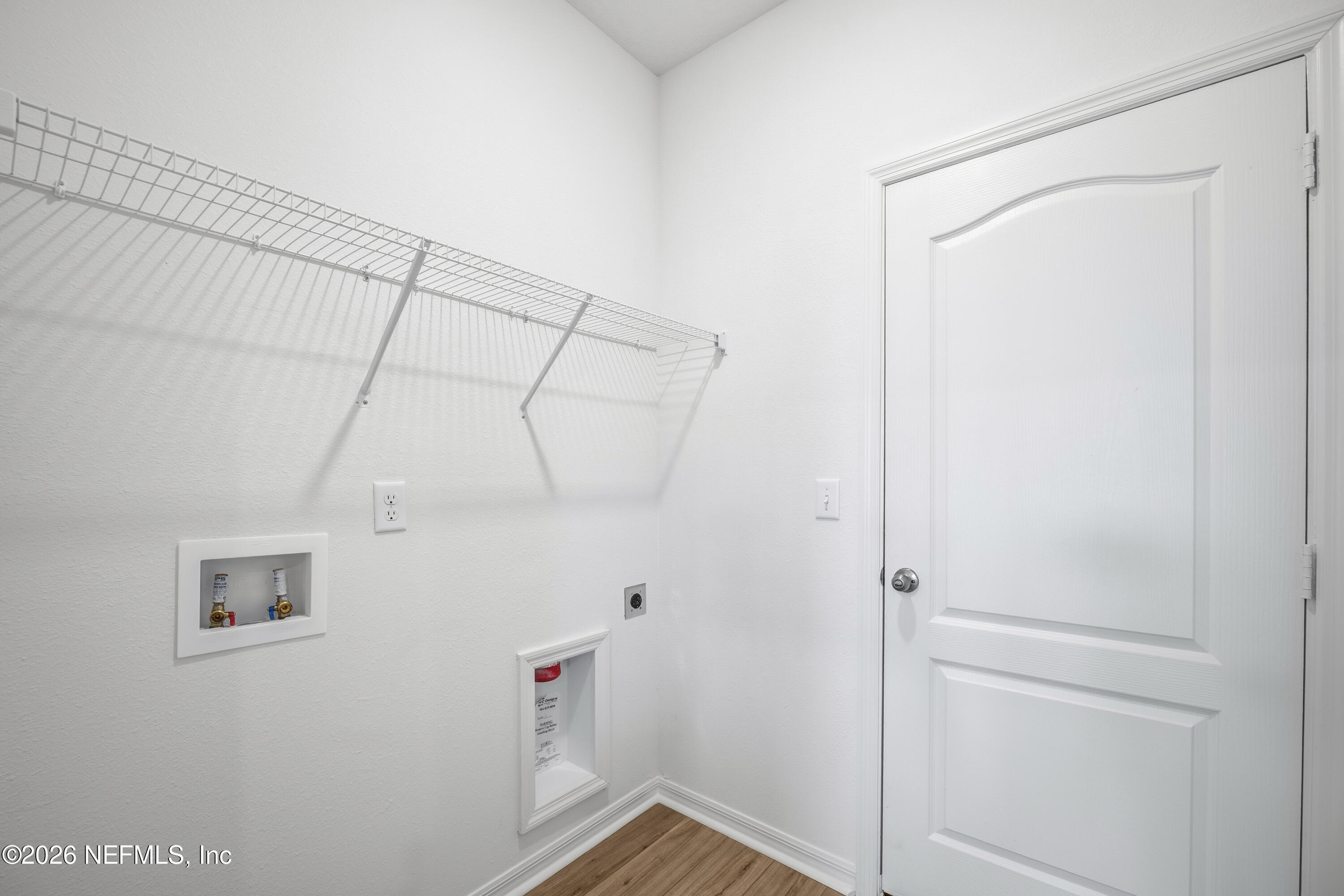 6917 Myrtle Oak Road Jacksonville, FL 32219 - Photo 51 of 63 46 Laundry Room - 1st Floor