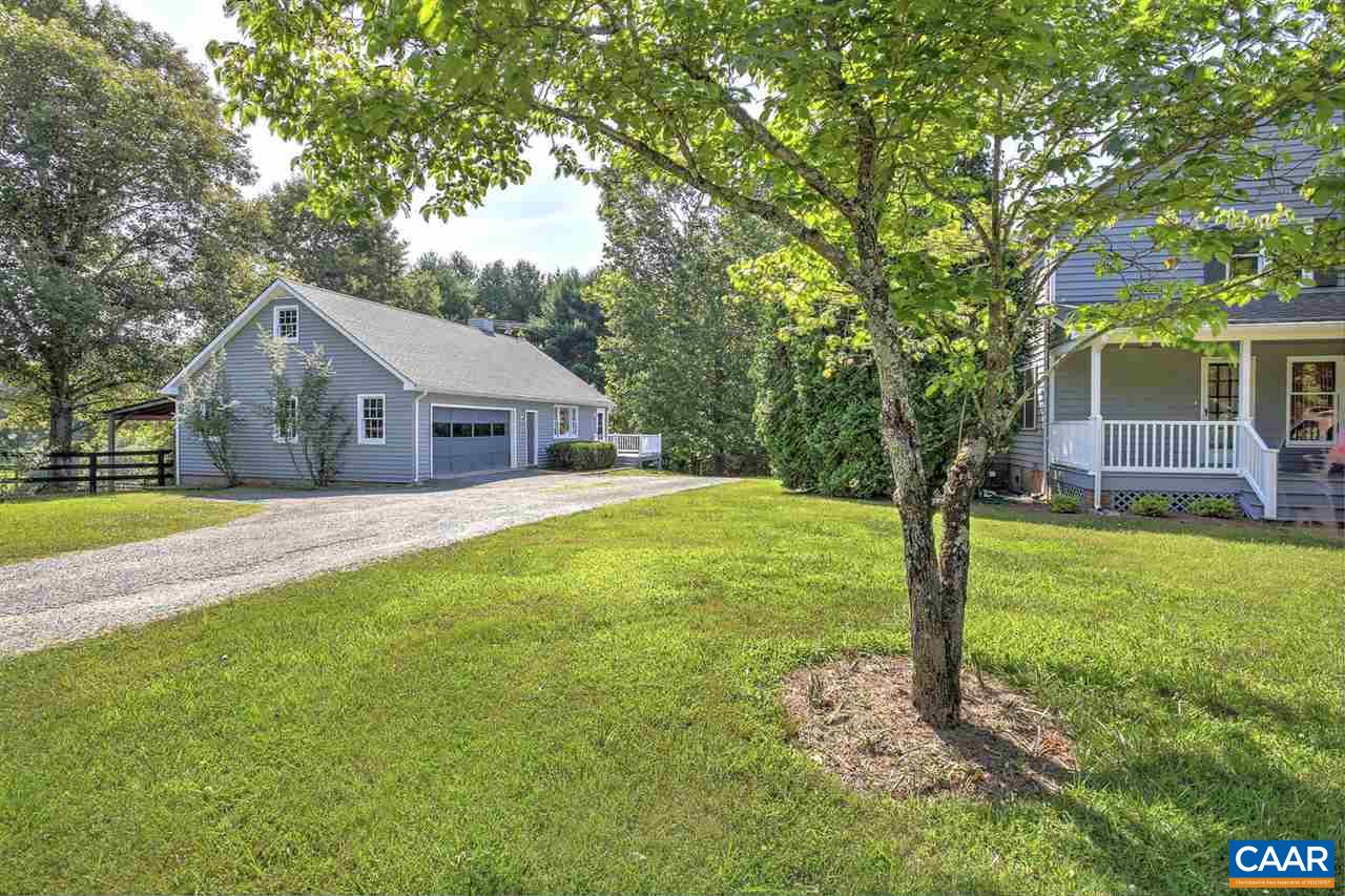 1715 Merriefields Lane Ruckersville, VA 22968 - Photo 5 of 34 a front view of house with a garden