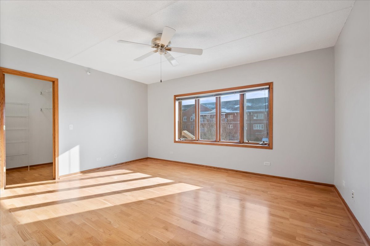 400 South NW Highway, Unit 301B Park Ridge, IL 60068 - Photo 13 of 22