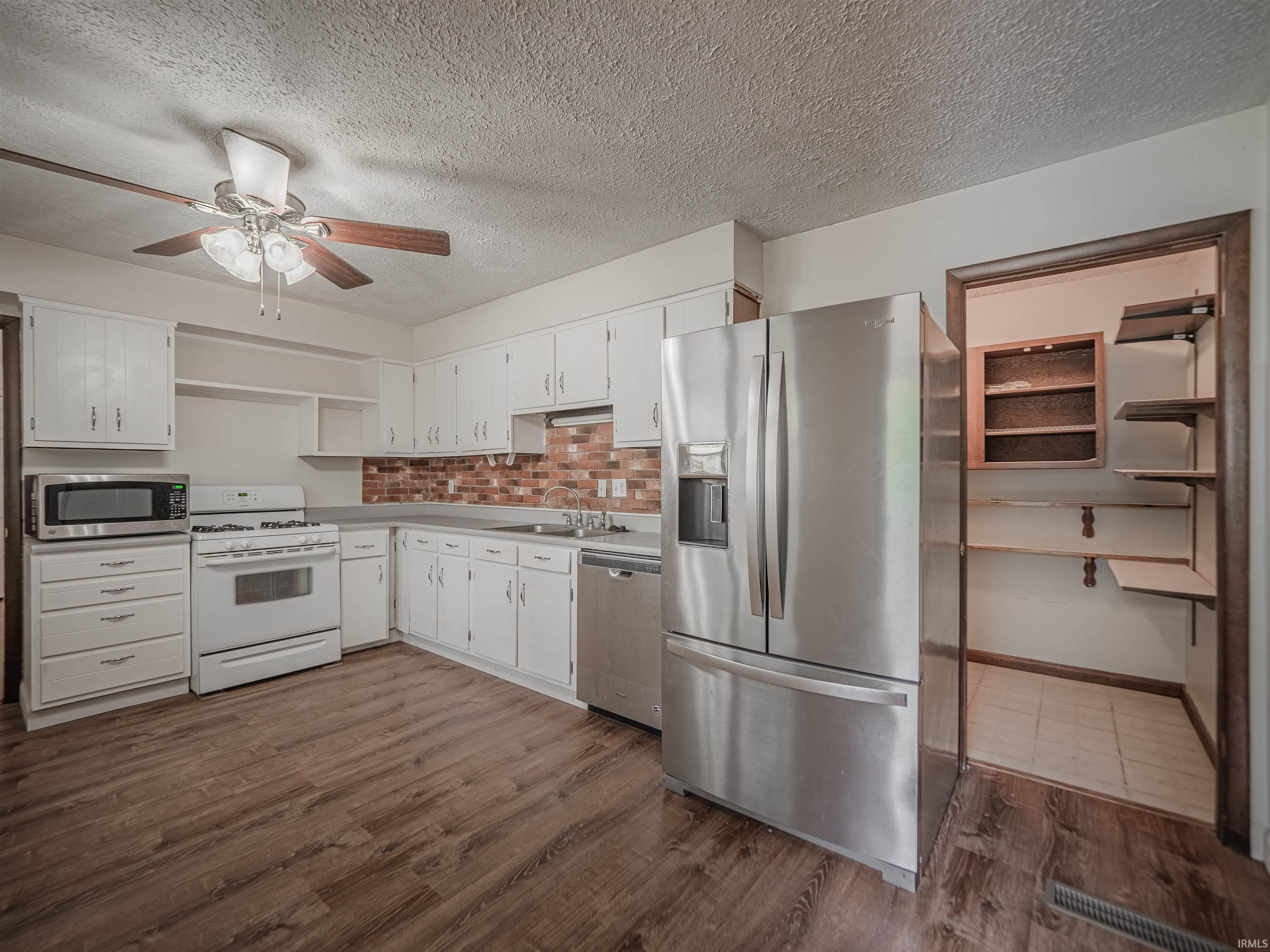 5804 Ashbrooke Road Evansville, IN 47710 - Photo 11 of 32 Gallery Image 11