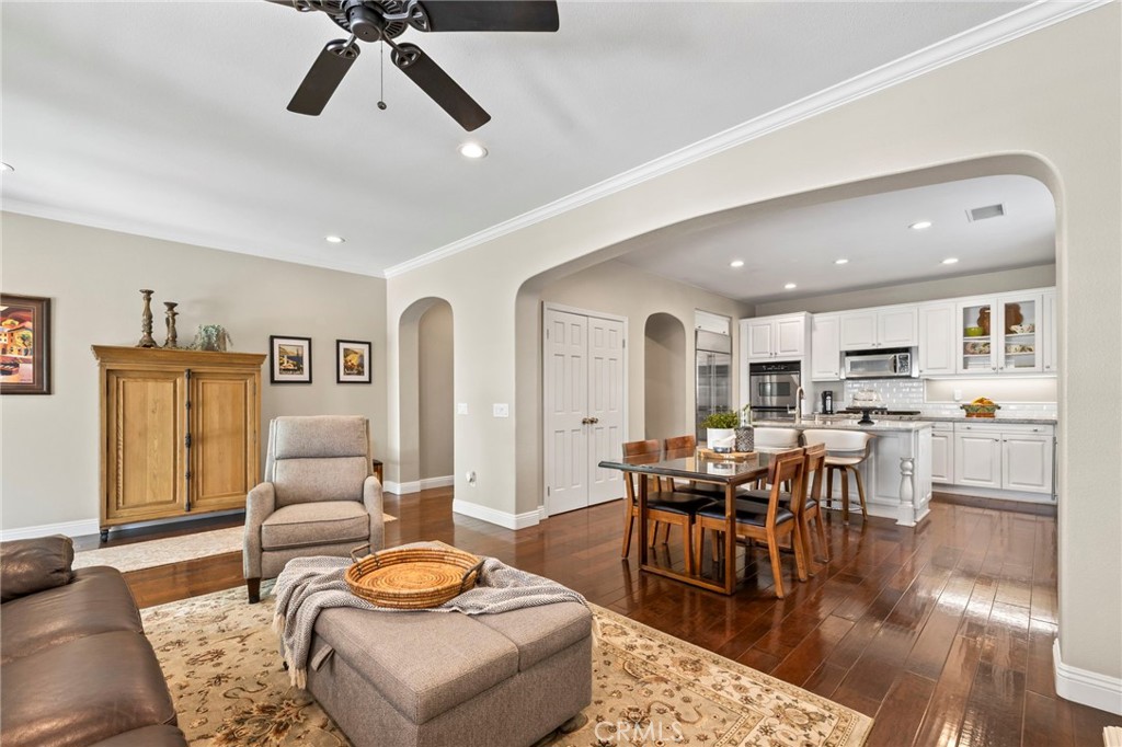 1705 Arthur Loop West Upland, CA 91784 - Photo 12 of 30