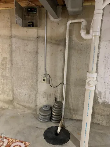 $322,000 | 3820 Grand National Drive, Florissant, MO 63034