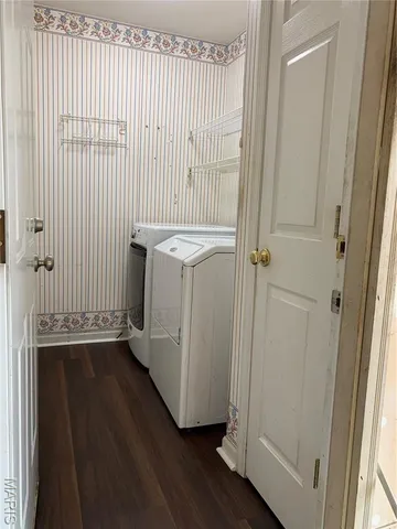 $322,000 | 3820 Grand National Drive, Florissant, MO 63034