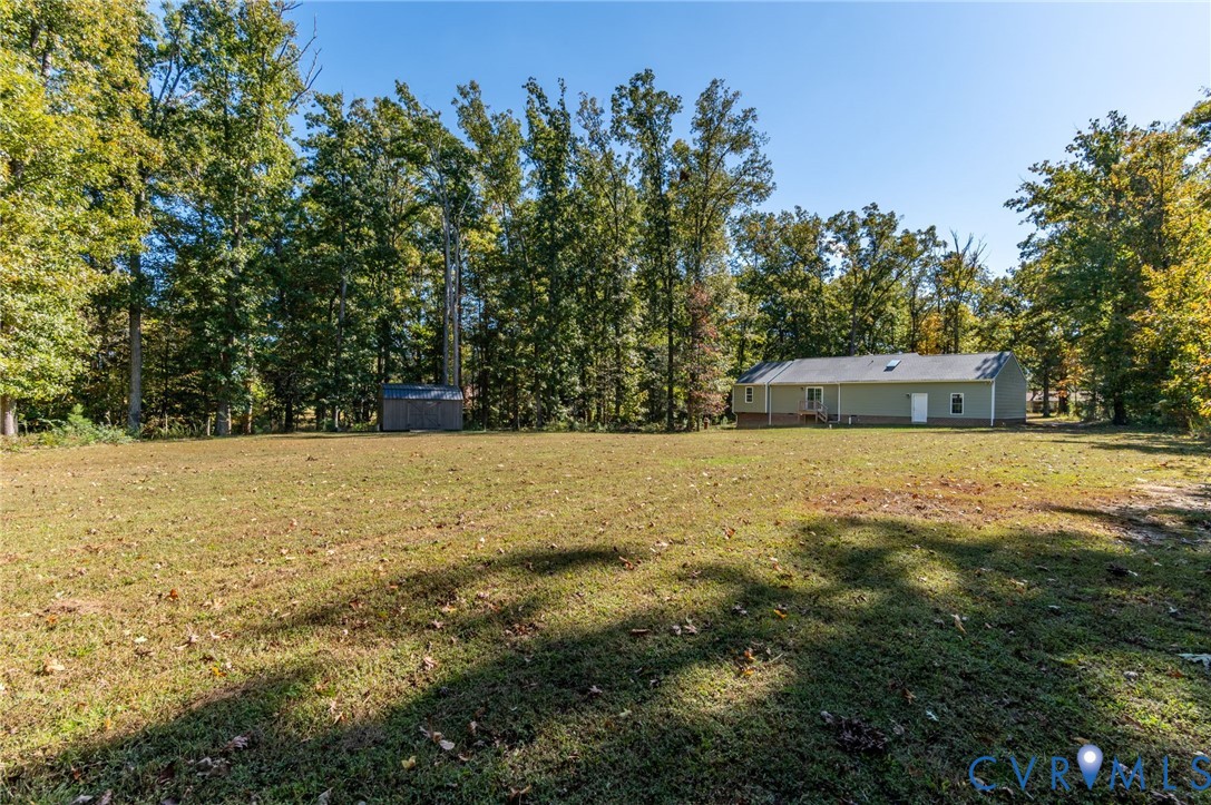 4990 Scandia Road Sandston, VA 23150 - Photo 22 of 25 a view of outdoor space and yard