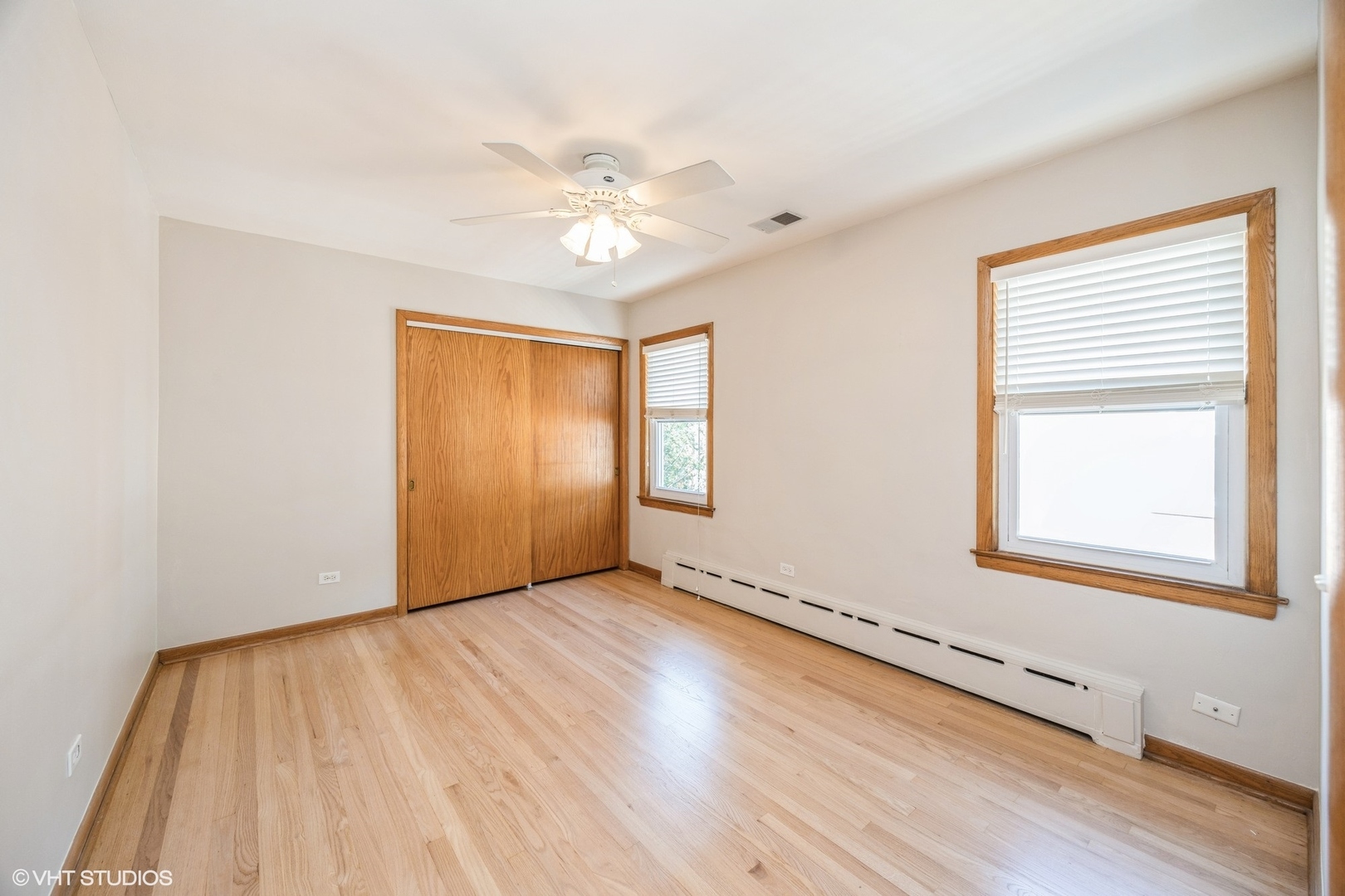 96 Forest Avenue, Unit 2 Riverside, IL 60546 - Photo 8 of 13 Gallery Image 8