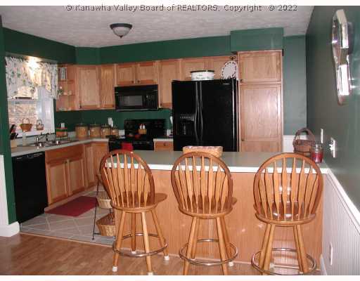 411A Little Sandy Road Elkview, WV 25071 - Photo 4 of 8 Kitchen.