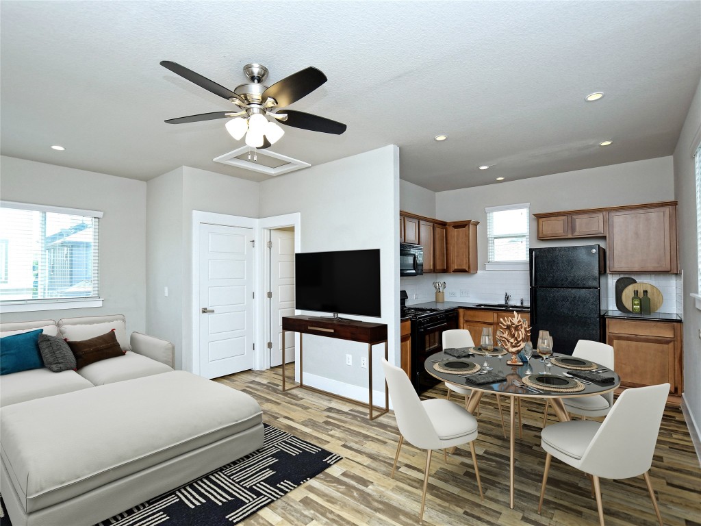 7509 Wildcat Pass Austin, TX 78757 - Photo 35 of 38 Garage ADU/apartment - 400 square feet