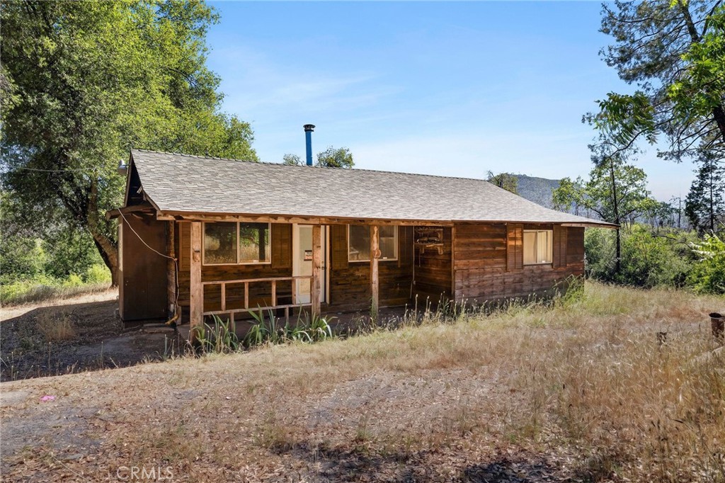 804 Craig Access Road Oroville, CA 95966 - Photo 2 of 26