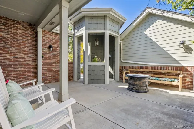 $939,000 | 6758 South Riverwood Way, Aurora, CO 80016