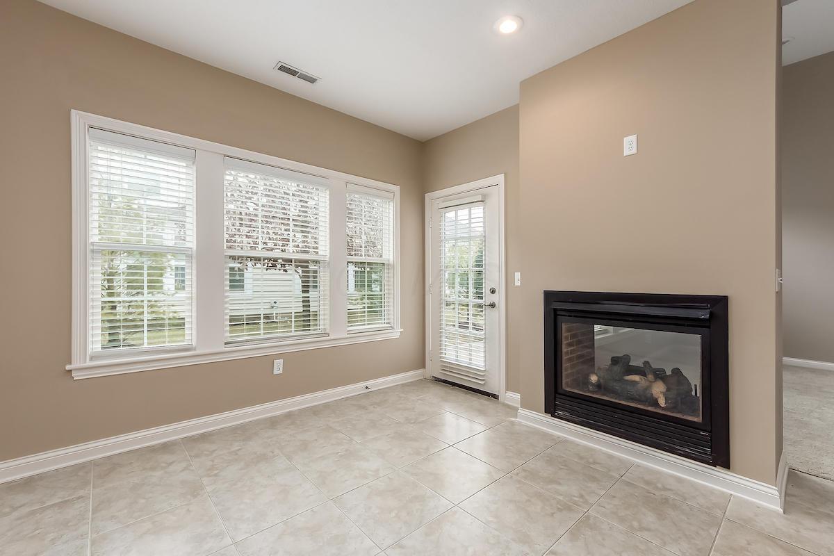 3922 Rennes Drive Columbus, OH 43221 - Photo 12 of 37