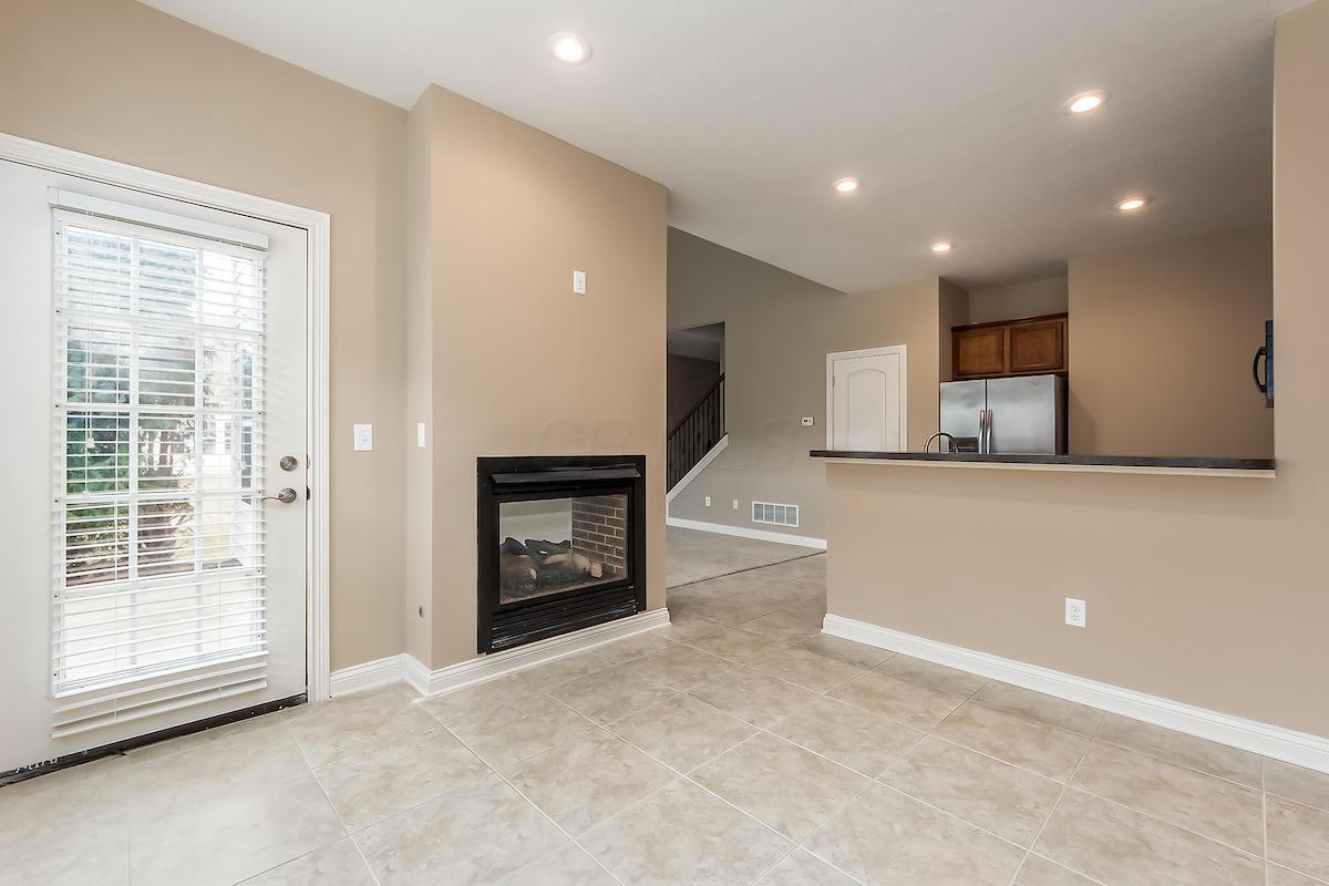 3922 Rennes Drive Columbus, OH 43221 - Photo 13 of 37