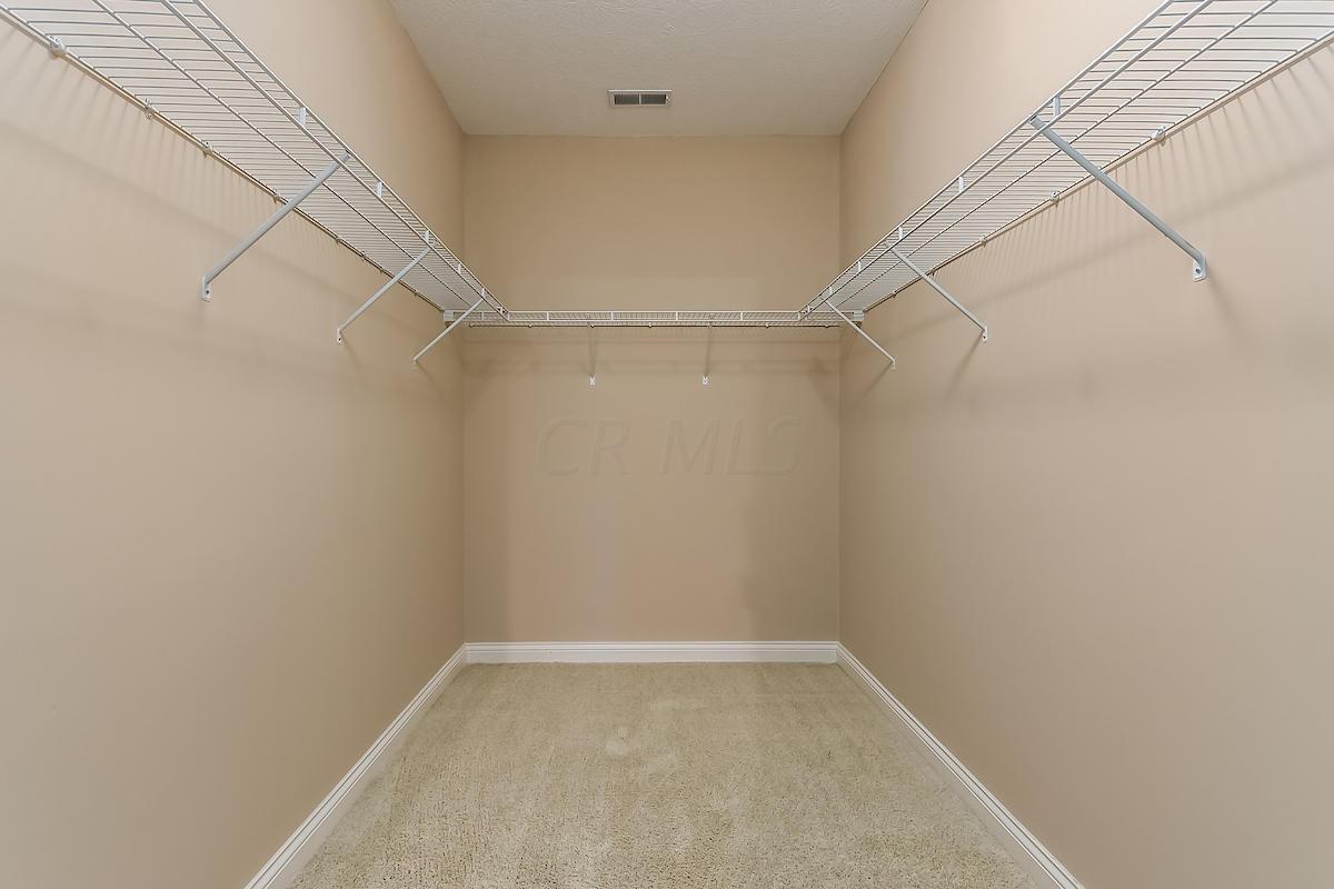 3922 Rennes Drive Columbus, OH 43221 - Photo 21 of 37