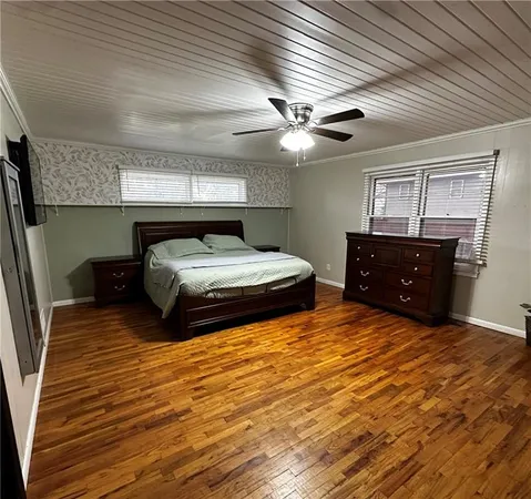 $450,000 | 9935 West 85th Street, Overland Park, KS 66212