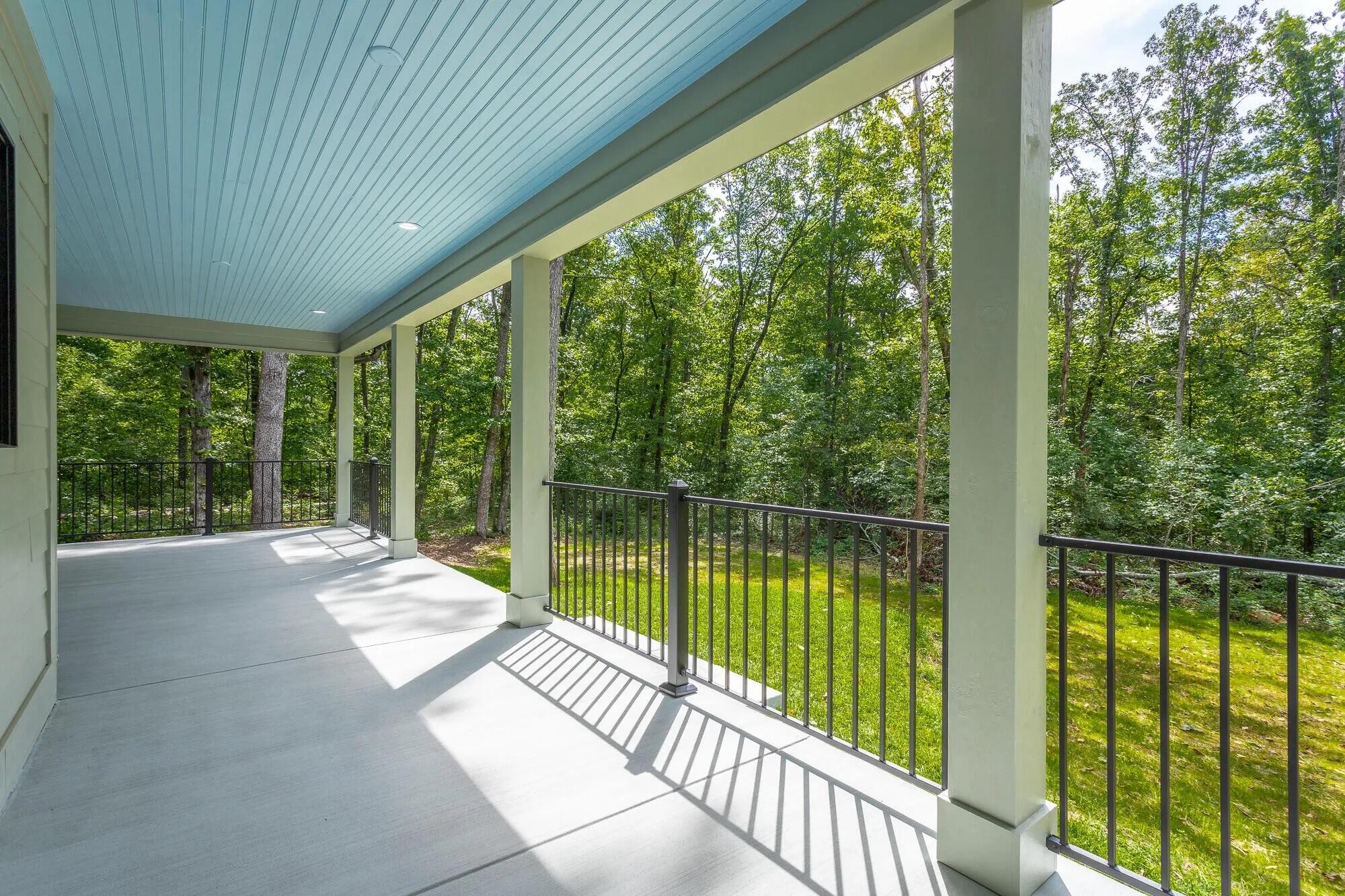 460 Spring Drive Signal Mountain, TN 37377 - Photo 5 of 25 image 5_3026
