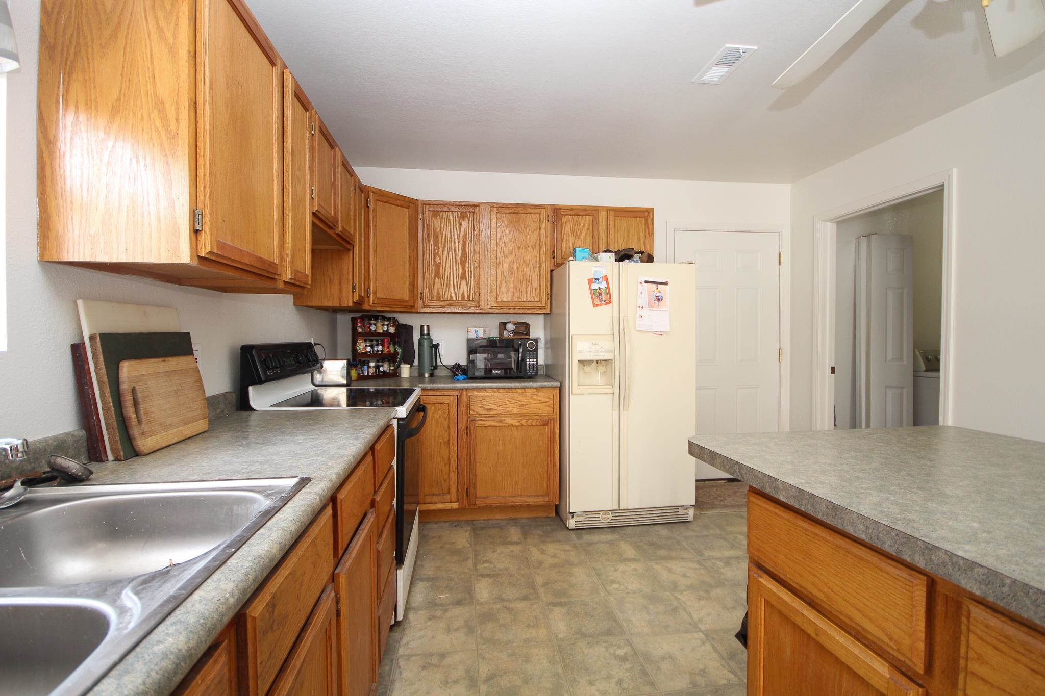 1967 East Jordan Road Mount Pleasant, MI 48858 - Photo 11 of 25 1899091-10.JPG