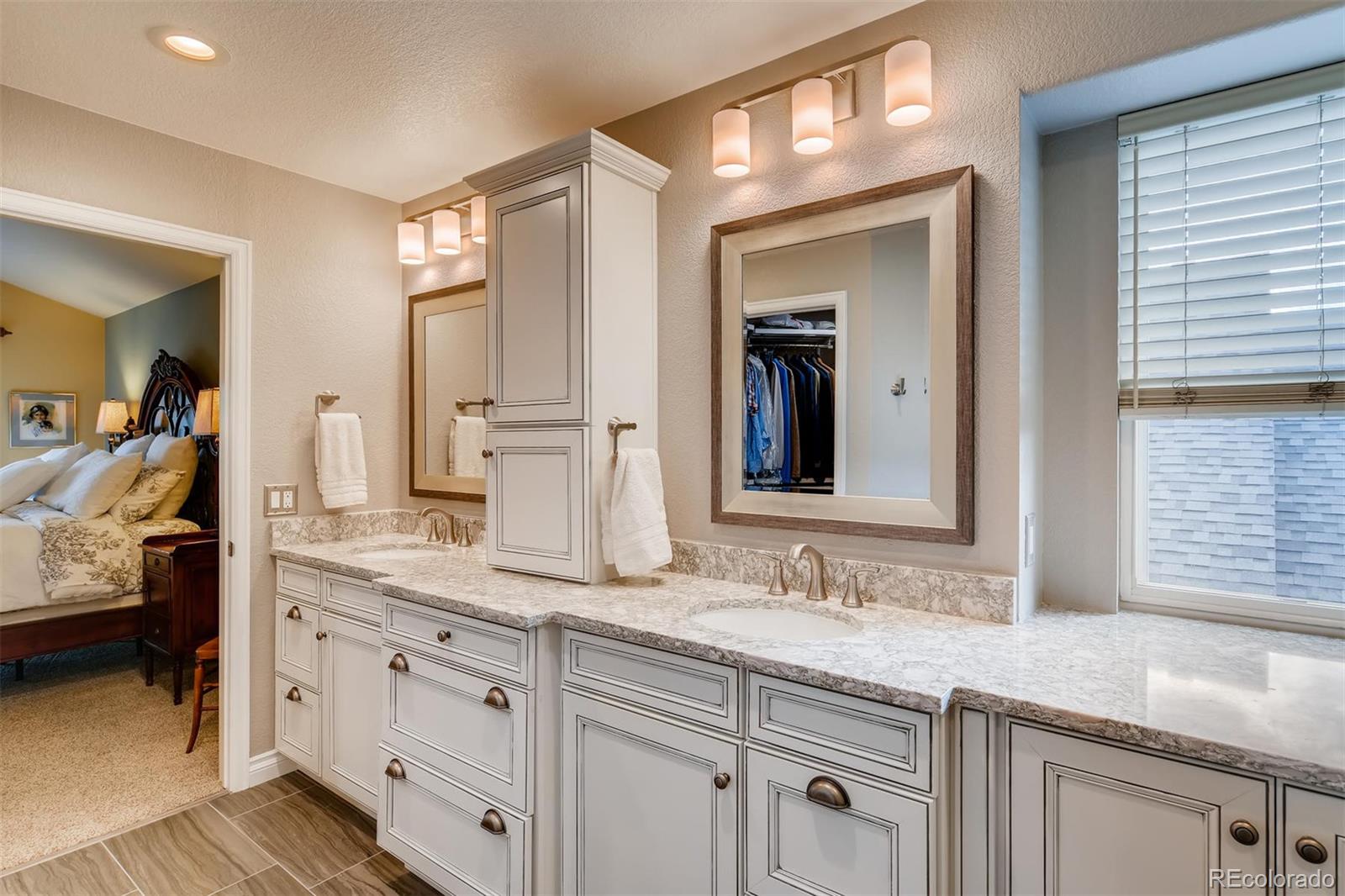 9964 Sylvestor Road Highlands Ranch, CO 80129 - Photo 14 of 22 Gallery Image 14