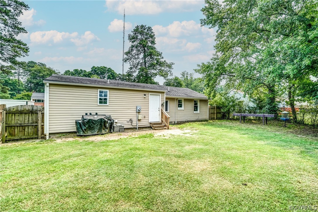 3312 Hawkins Road Henrico, VA 23228 - Photo 6 of 32 a view of a house with a yard and sitting area